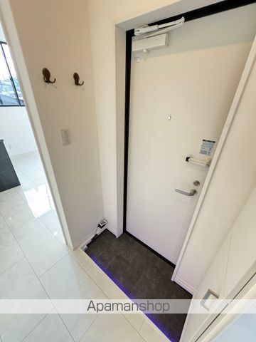 ＪＲ日豊本線 隼人駅 徒歩11分 2階建 築3年の玄関写真
