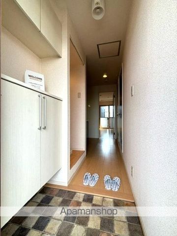 南海本線 和歌山市駅 徒歩20分 2階建 築20年の玄関写真
