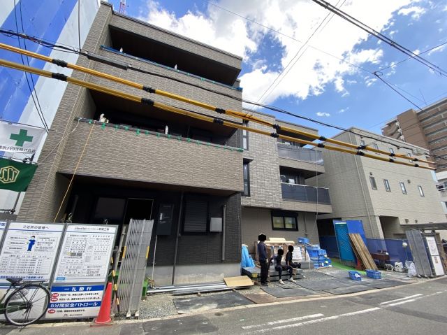 阪急神戸線 十三駅 徒歩12分 築2年