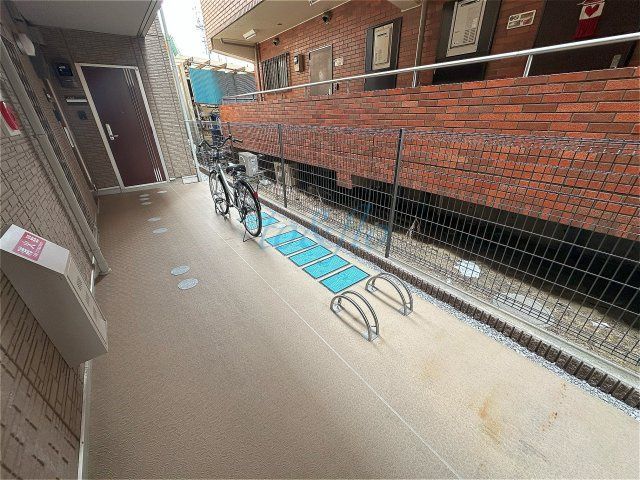 小田急線 向ケ丘遊園駅 徒歩7分 3階建 築12年の外観写真