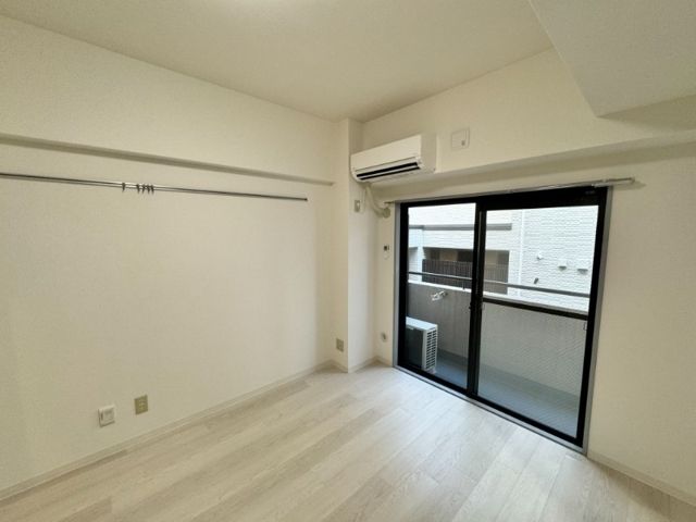 アンダルシア市川の居間写真