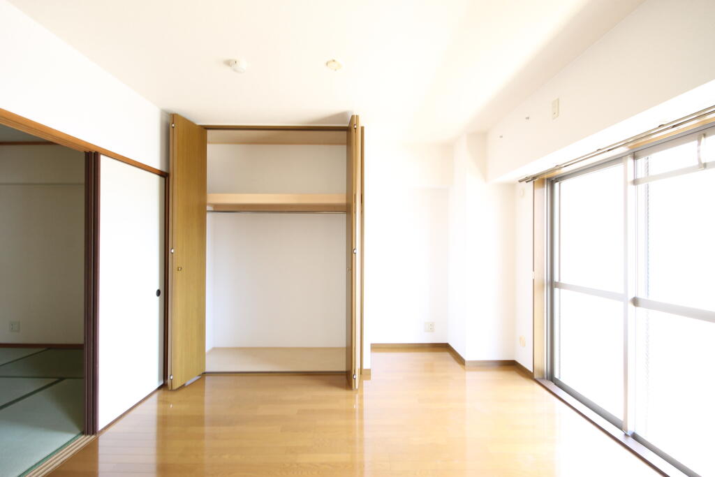 その他　洋室（1）収納