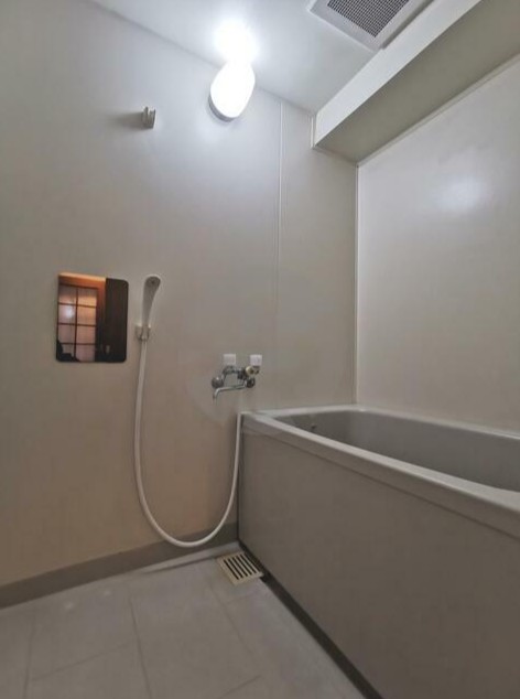 バス・シャワールーム　追い焚き機能付き