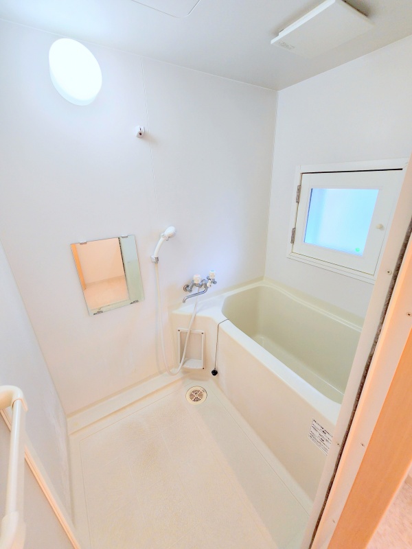 バス・シャワールーム　浴室