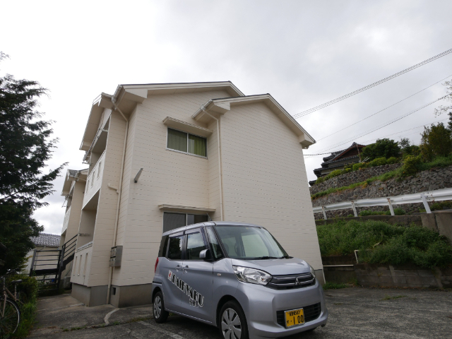 タウンハウス前川の建物外観