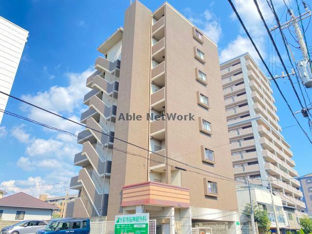 熊本市中央区水前寺のマンションの建物外観