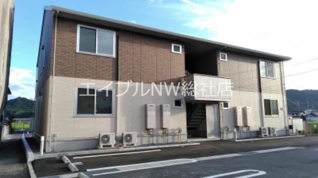 【倉敷市真備町箭田のアパートの建物外観】