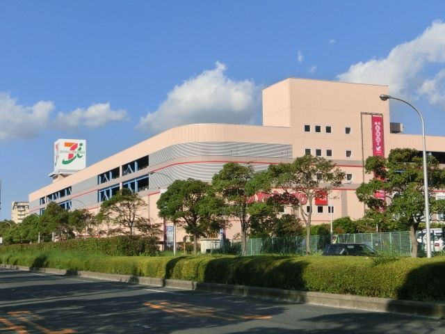 【千葉市花見川区幕張町のマンションのスーパー】