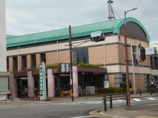 【犬山市松本町のアパートの図書館】