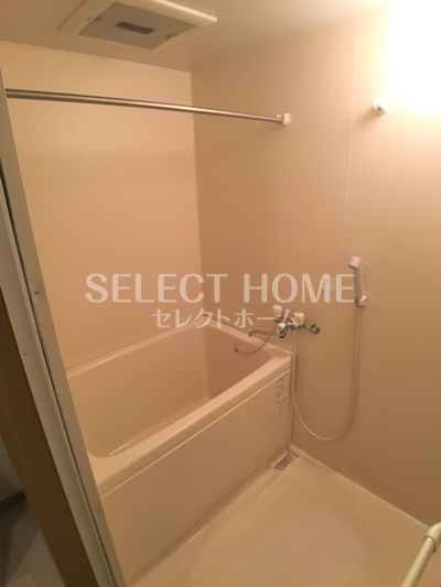 バス・シャワールーム　落ち着いた空間のお風呂です 同型タイプ