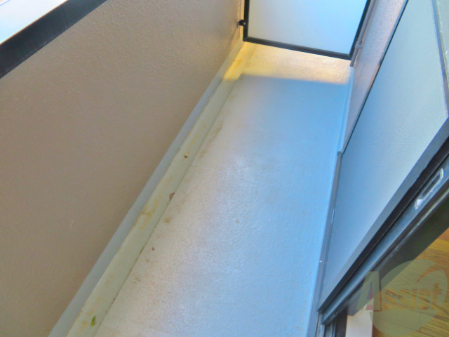 バルコニー　南向きのバルコニーは陽当たりも良いですよ。