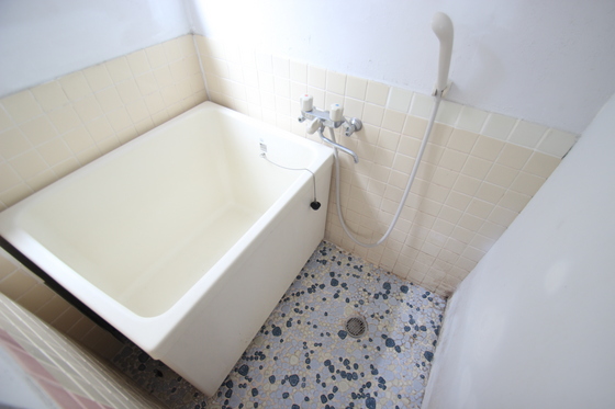 バス・シャワールーム　※別号室の写真です