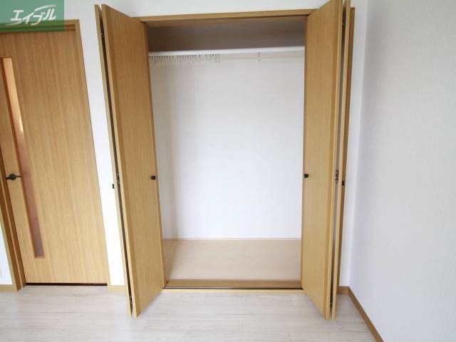 収納　クローゼット