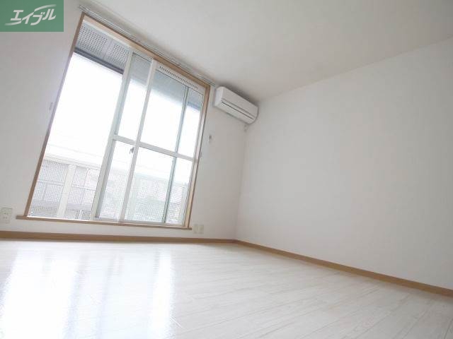 居室・リビング　陽当たり良好