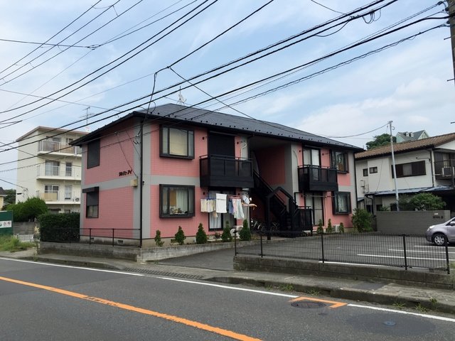 建物外観　外観は落ち着いています