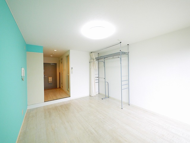 居室・リビング　使いやすい居間です