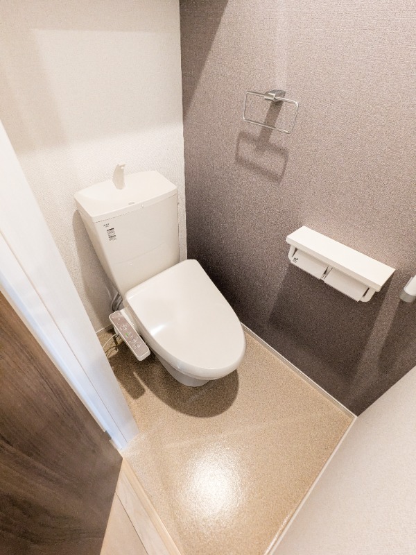 トイレ　図面と現状に相違がある場合には現状を優先