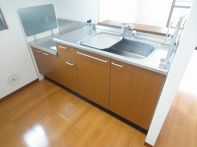 キッチン　人気のカウンターキッチンです。