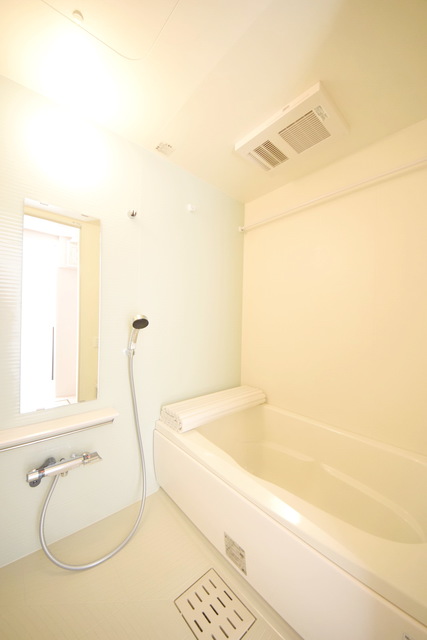 バス・シャワールーム　～１日の疲れを流しましょう～同施工会社同間取り参考写真～