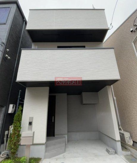 エントランス　外観