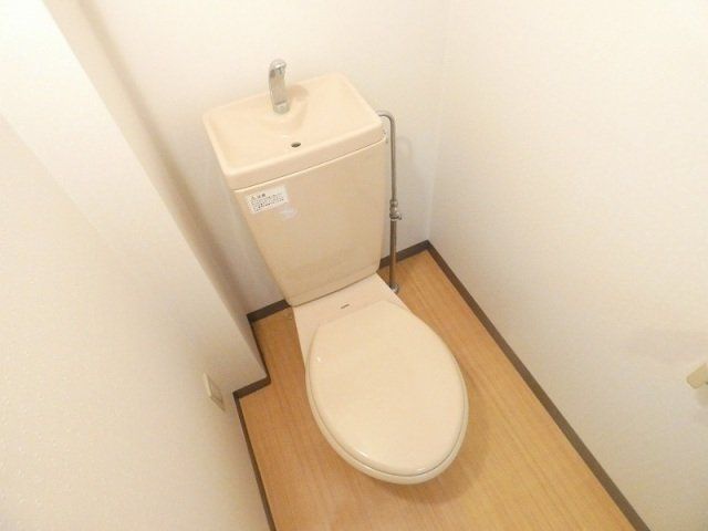 トイレ　清潔なトイレです。