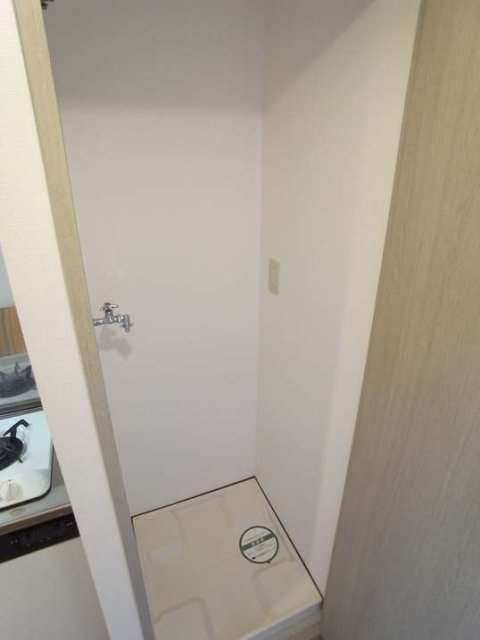 その他設備　室内洗濯機置場です。