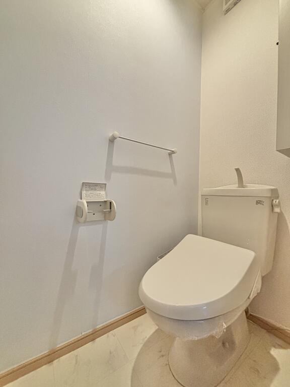 トイレ　類似物件参照