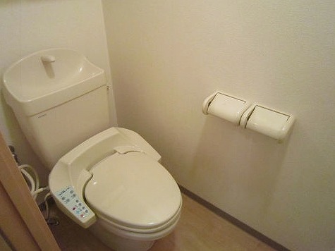 トイレ　温水洗浄便座♪