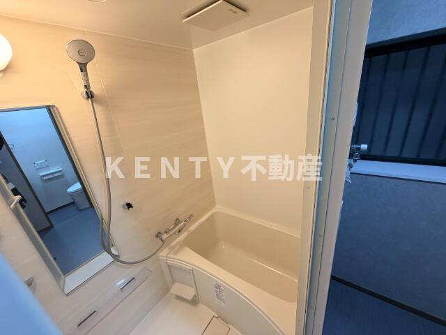 バス・シャワールーム　お風呂で日々の疲れを落としましょう