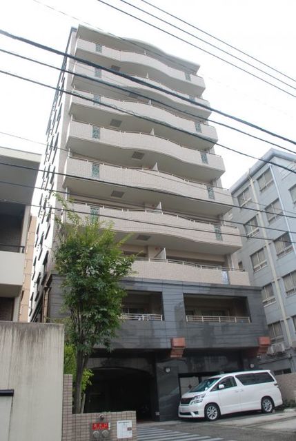 建物外観　高級感あふれる外観（オートロック有）