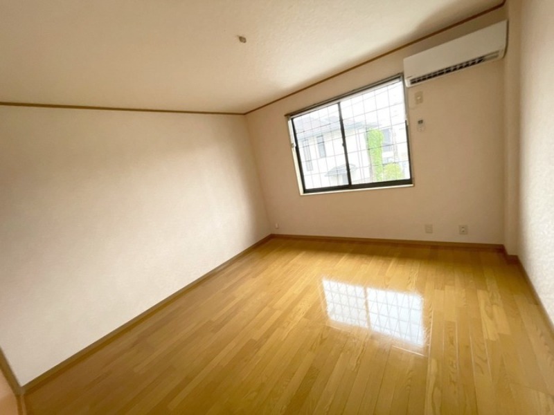 居室・リビング　図面と現状に相違がある場合には現状を優先