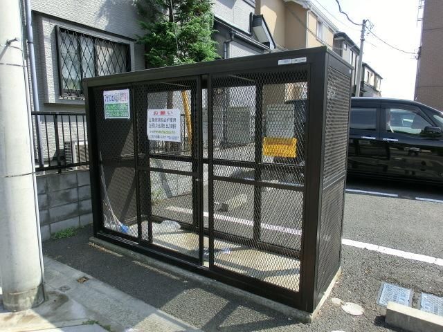 その他　専用ゴミ置場