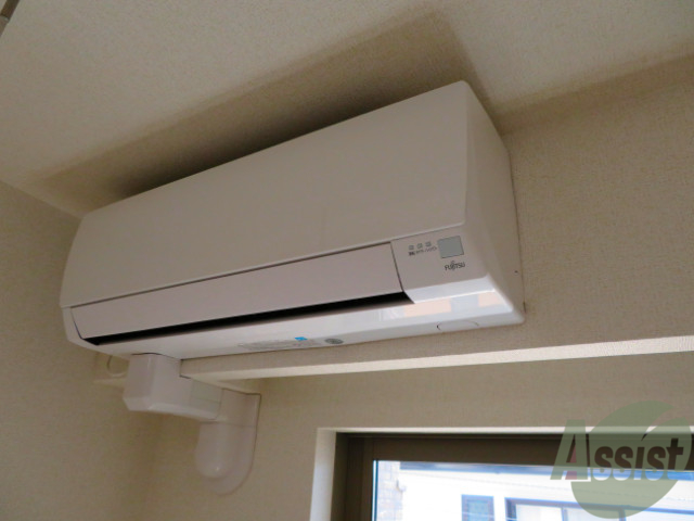 その他設備　ピカピカのエアコンが付いていました。寒暖対策ばっちり。