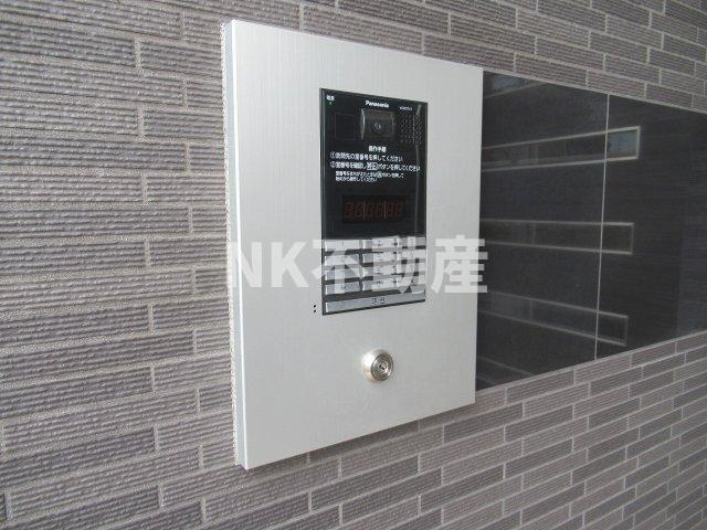 エントランス　オートロック付きです