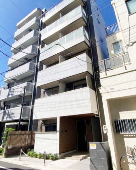 建物外観　★築浅で重厚感のあるマンション★