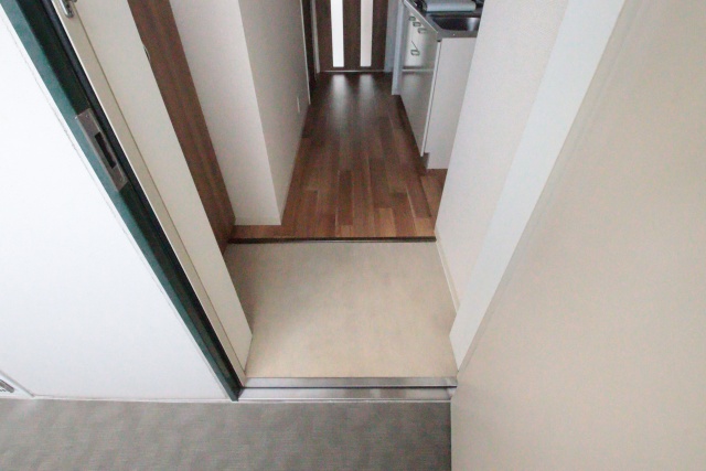 玄関　※別室の参考写真の為、現況優先です。