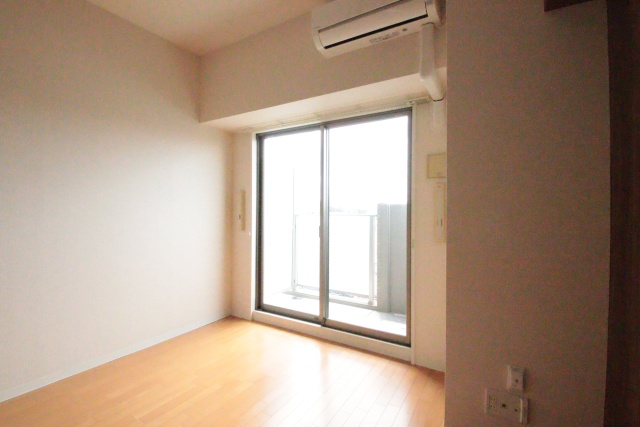 居室・リビング　※別室の参考写真の為、現況優先です。