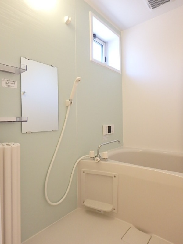 バス・シャワールーム　図面と現状に相違がある場合には現状を優先