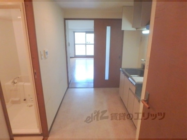 その他部屋・スペース　廊下