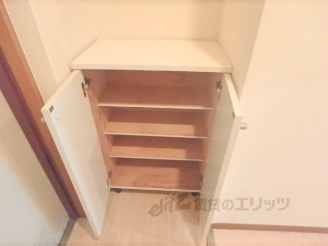 収納　下駄箱