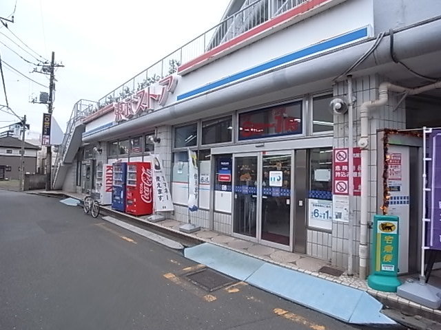 スーパー　東武ストア北大宮店（スーパー）まで651m