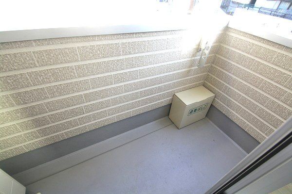 バルコニー　庭