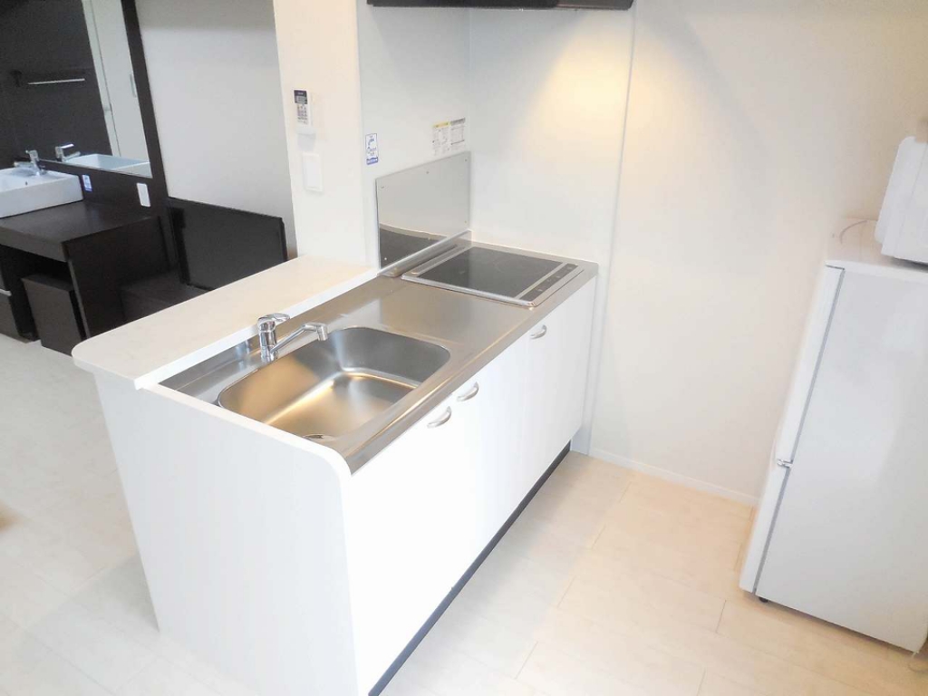 キッチン　お洒落なカウンター付きオープンキッチン♪