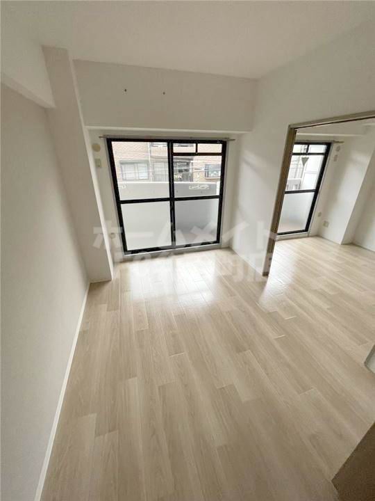 居室・リビング　おしゃれな居間です