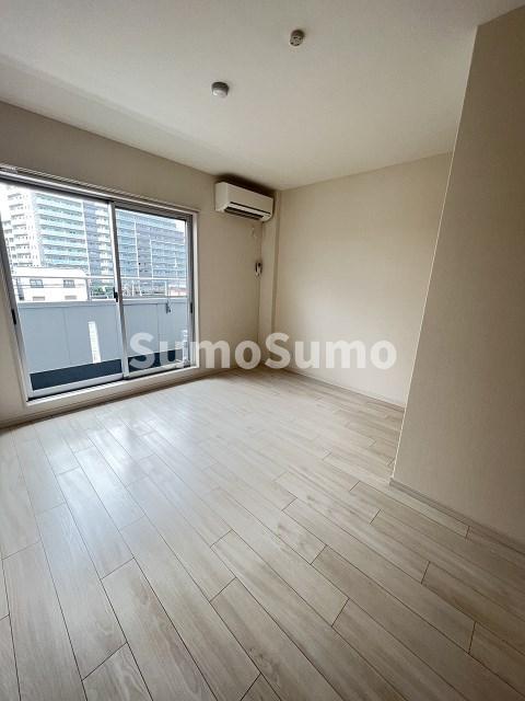 居室・リビング　ゆったり過ごせる居間です