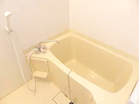 バス・シャワールーム　風呂