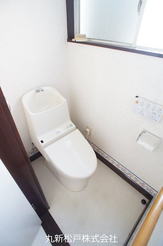 小山266-5貸家のトイレ写真