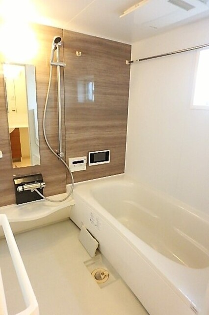バス・シャワールーム　浴室