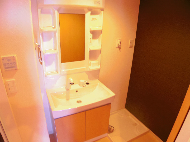 洗面設備　洗面台です