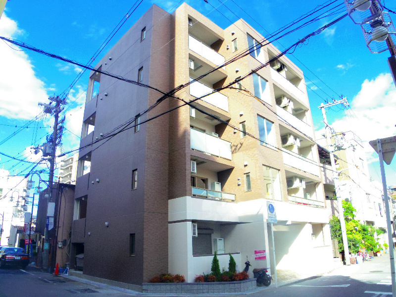 建物外観　高級感のある外観